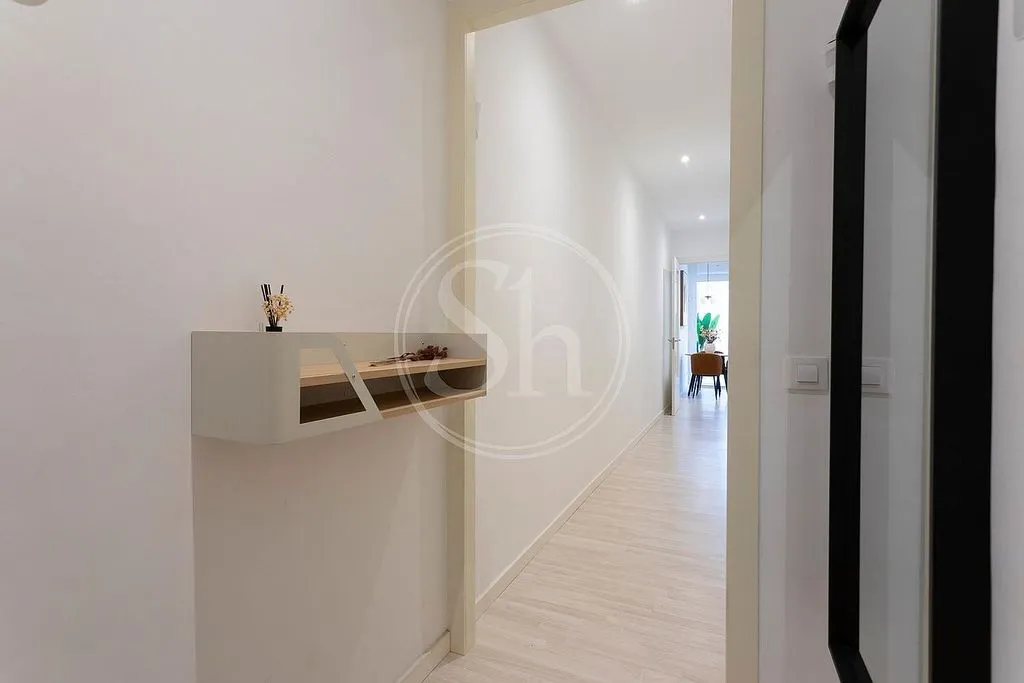 Esik - Furnished Flat with Air Conditioning in Vila de Gràcia