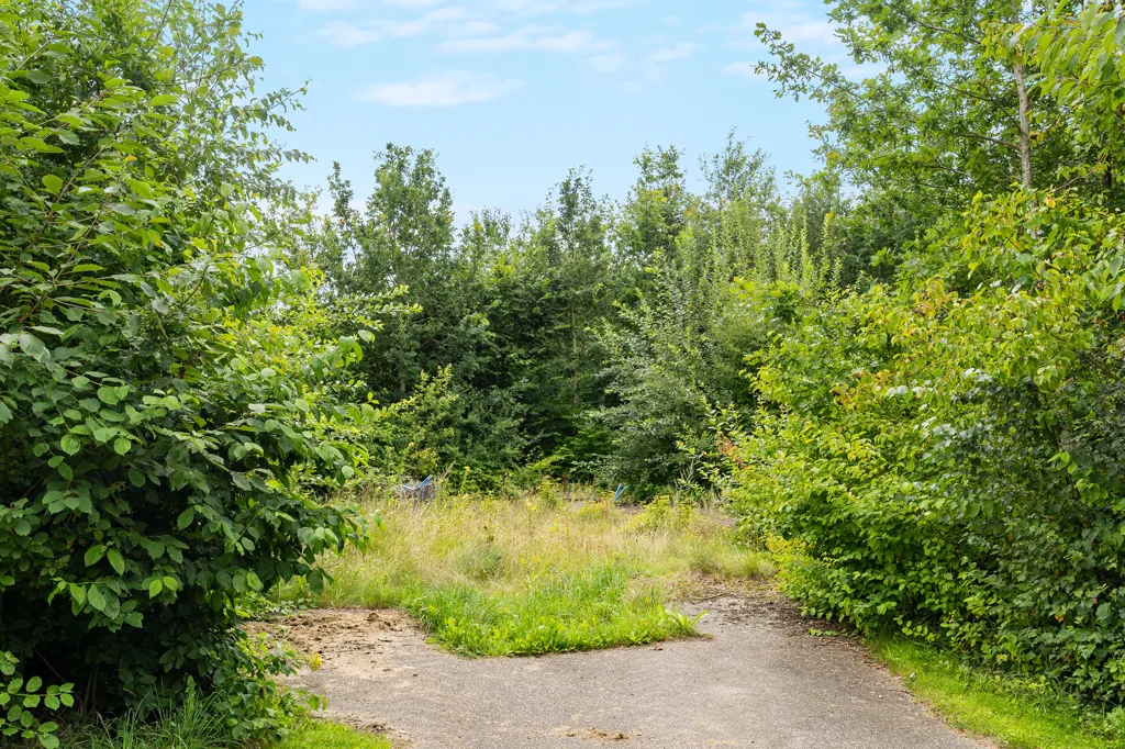 Giardino - Year-Round Plot with 4G Coverage in Kolding