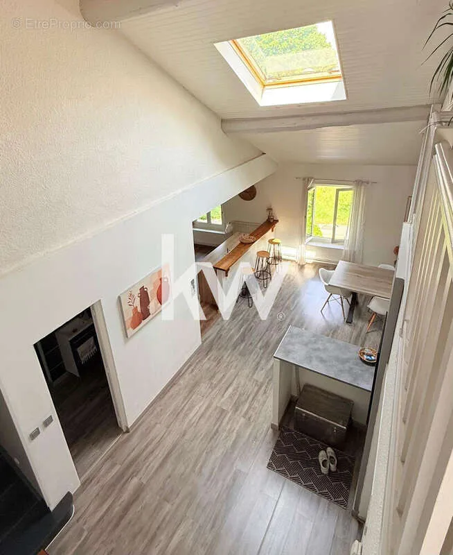Elutuba - Duplex Apartment with Terrace in Saint-Etienne
