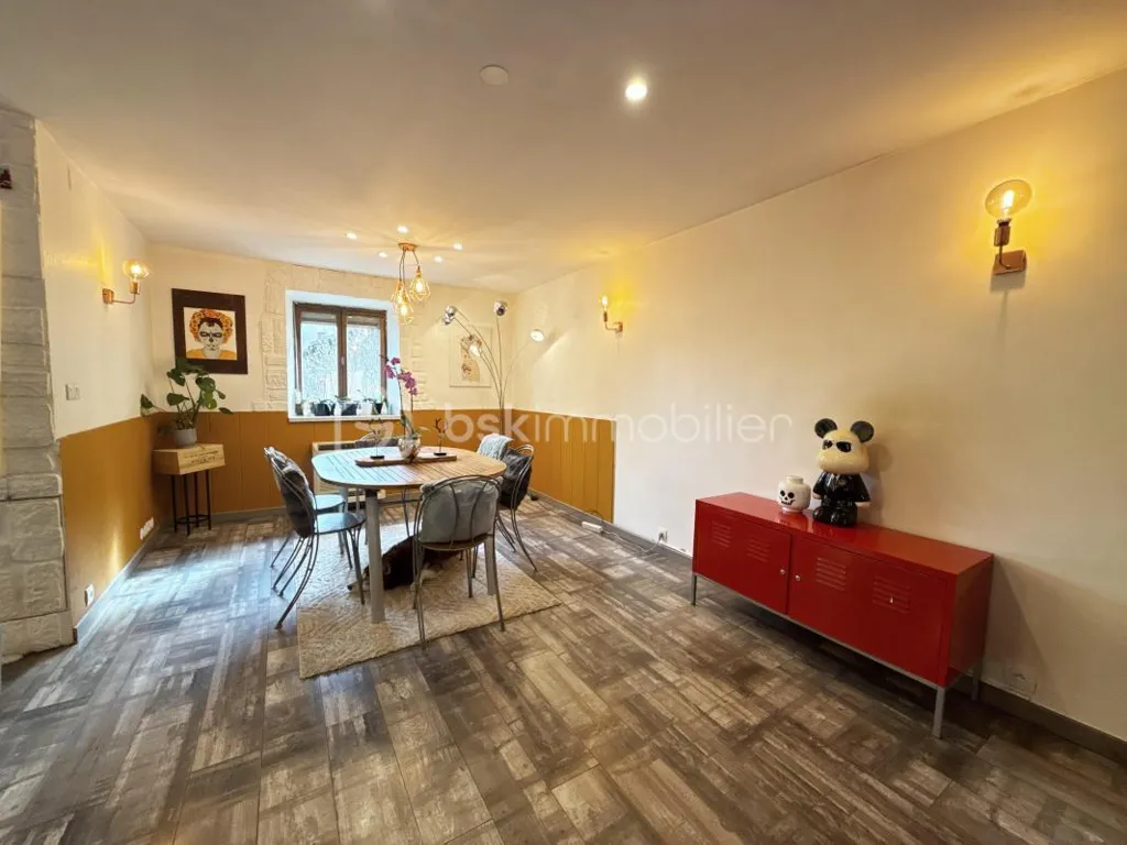 Söögituba - Charming Townhouse with Balcony in Soultz