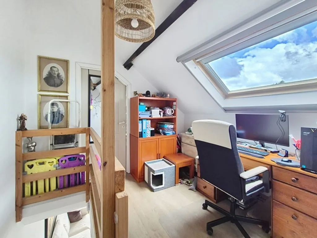 Bureau - Maison 4 Façades avec 2 Logements à Orp-Jauche