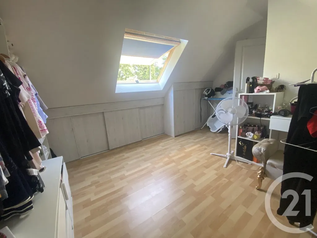 Rooms - Furnished Flat with Parking in Arbouans