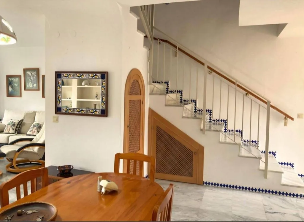 Söögituba - Luxury House with Sea View in Manilva