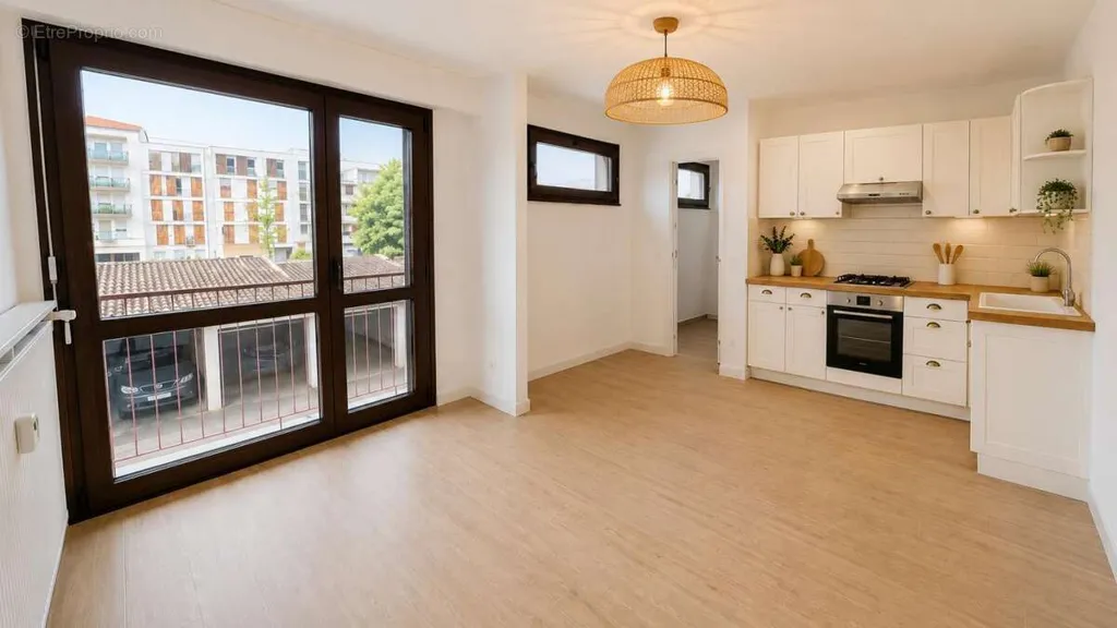 Cuisine - Appartement Traversant avec Balcon à Nancy