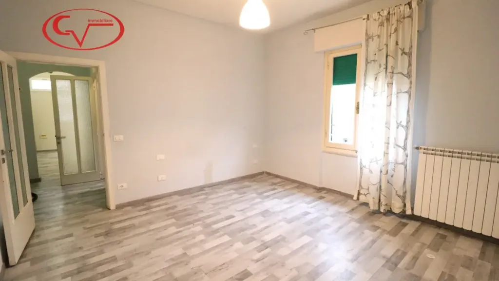 Rooms - Bright Bilocale with Terrace in Montevarchi