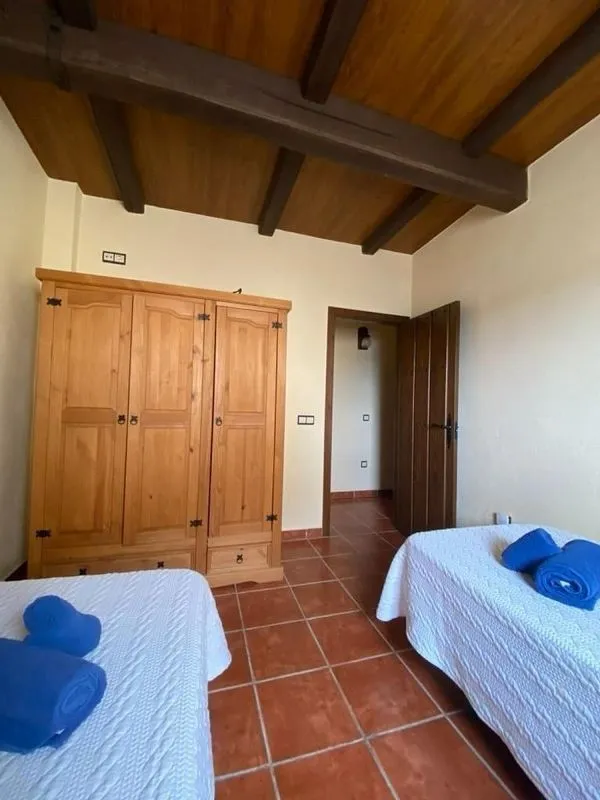 Magamistoad - 17-Room Chalet with Pool in Formentera