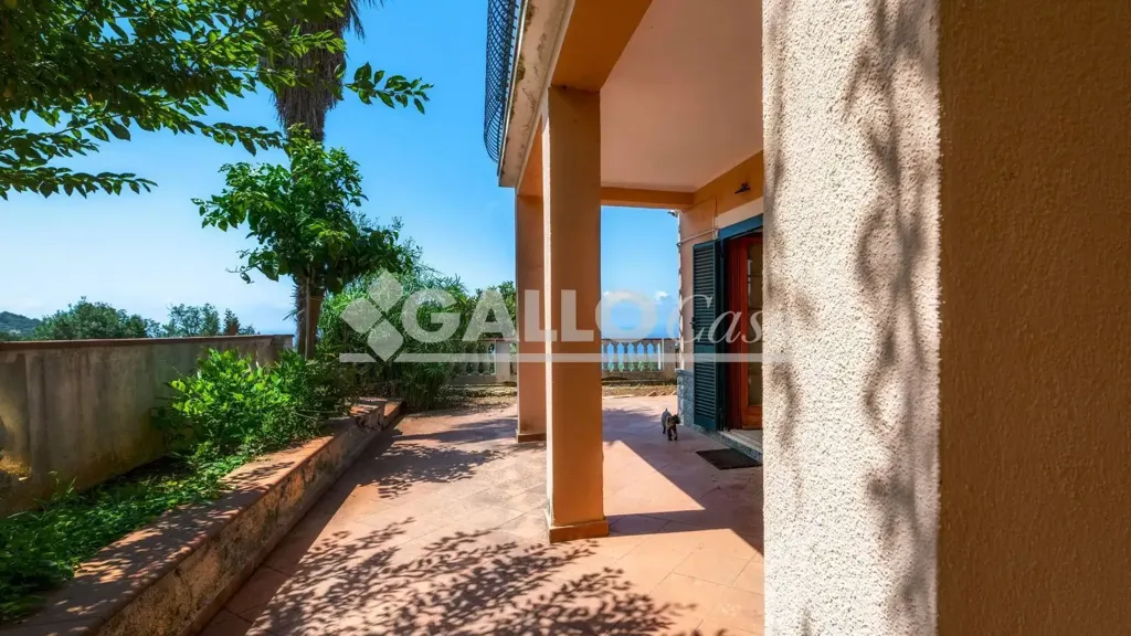 Terrass - Villa with Sea View in Diamante