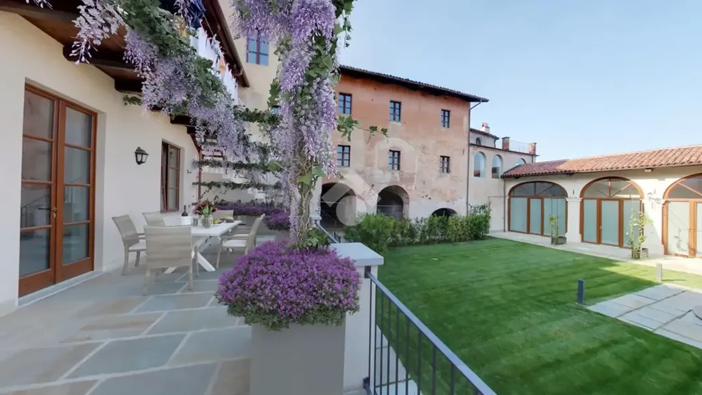 Jardin - Historic Apartment with Terrace in Saluzzo