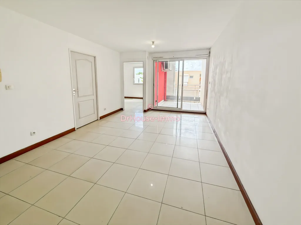 Pièces - Appartement T2 avec Balcon près de la Fac à Saint-Denis