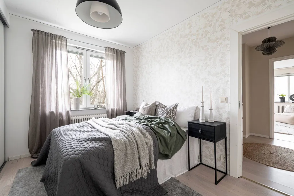 Bedrooms - Apartment with Balcony in Västmanland