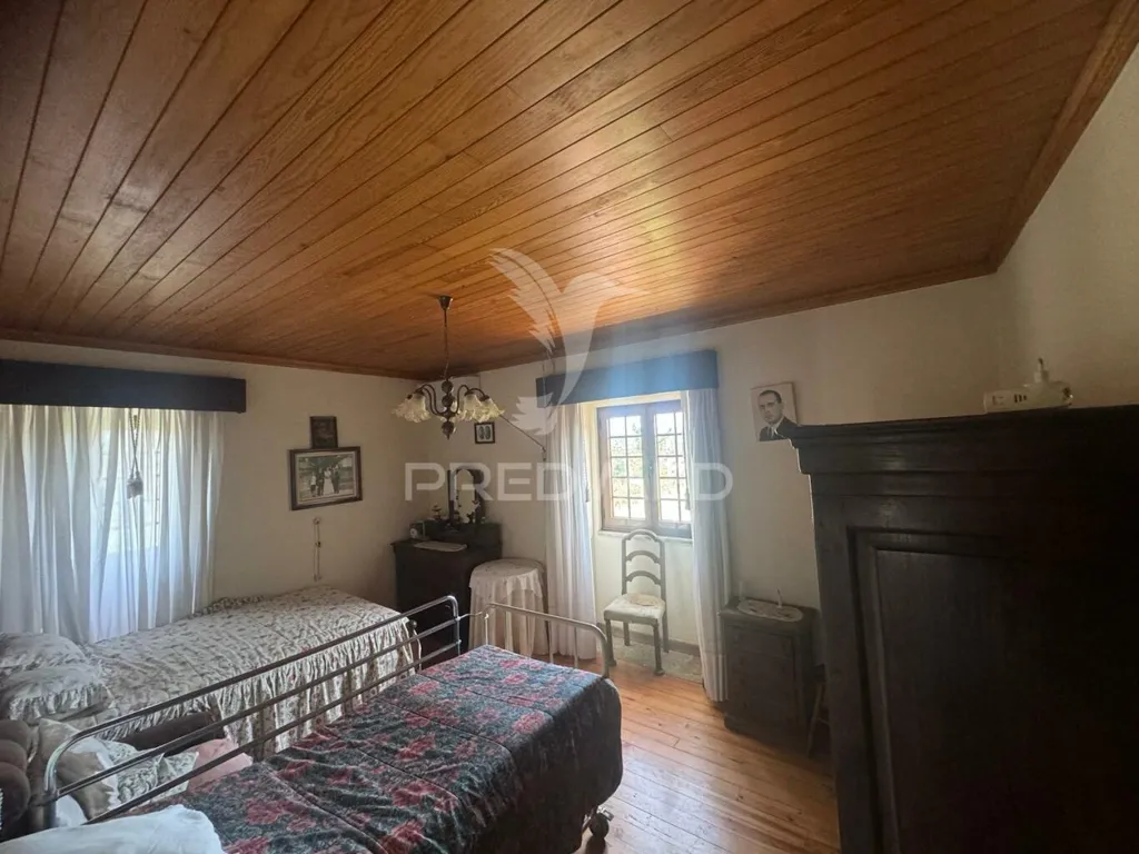 Bedrooms - Independent House with Event Space in Pico Regalados
