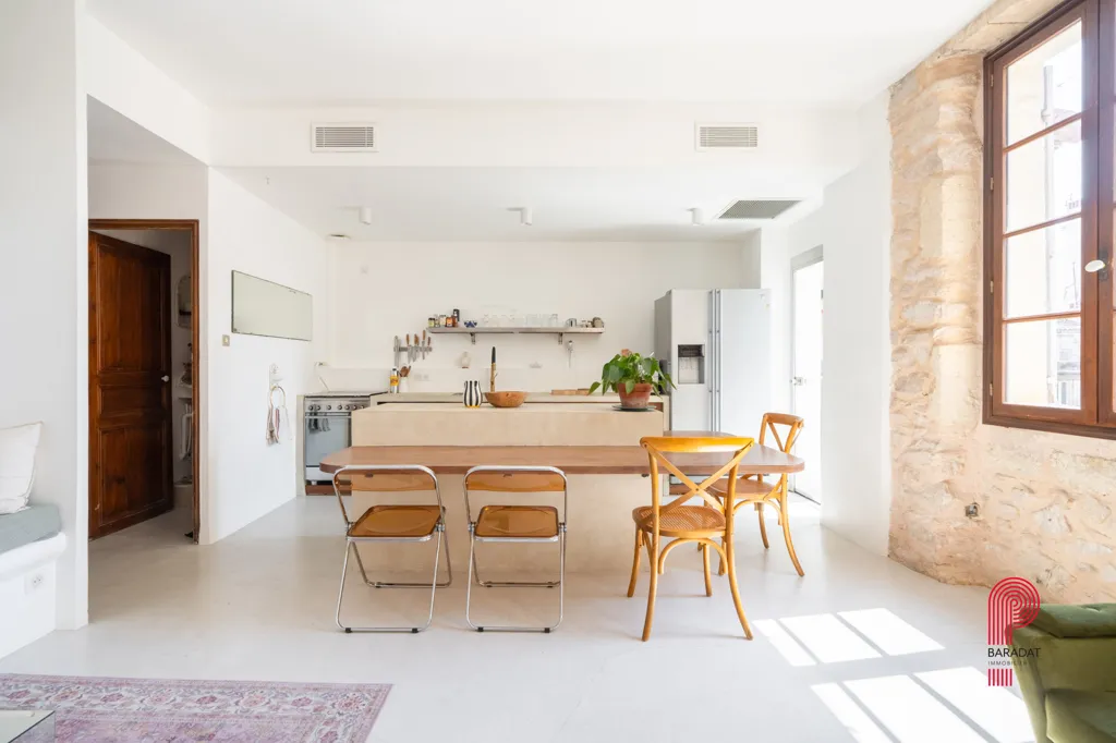 Salle à manger - Appartement Rénové avec Terrasse à Marseille