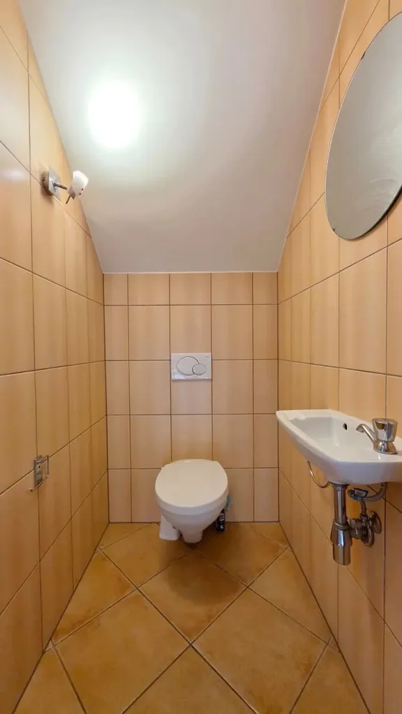 Salles de bain - Duplex avec Balcon au Centre-ville d'Esch-sur-Alzette