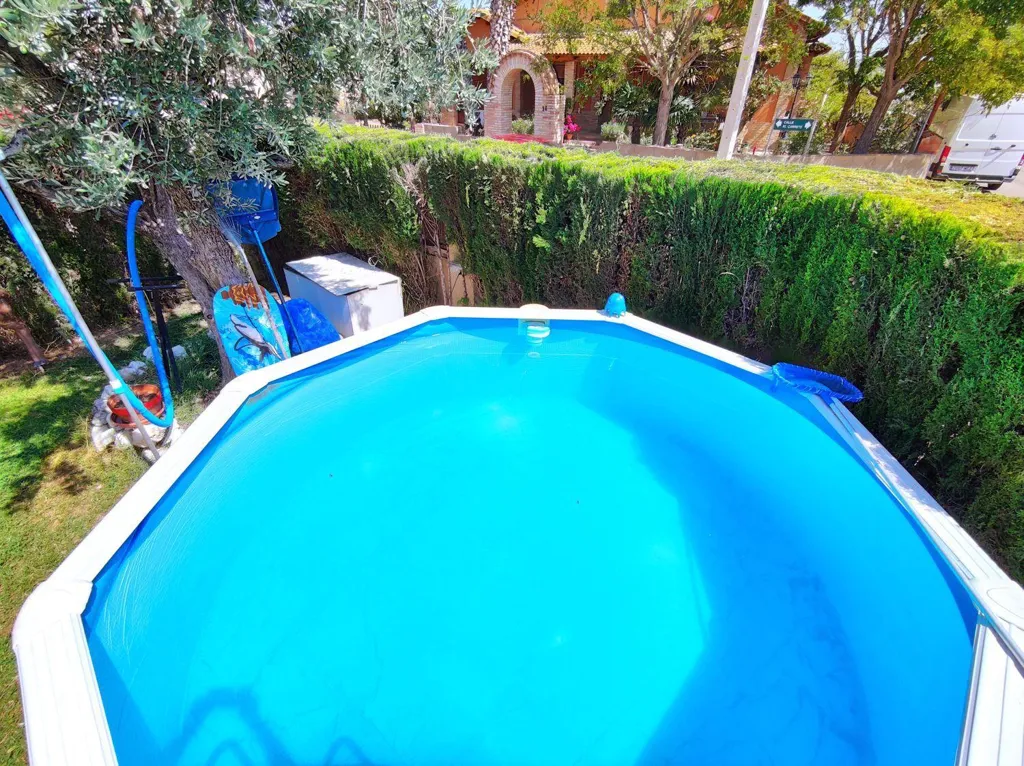 Bassein - Detached Villa with Pool in Caspe