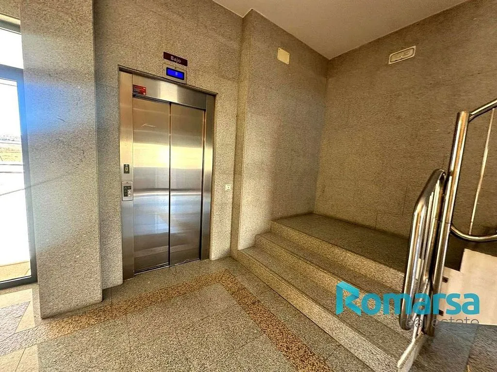 hallway_entrance