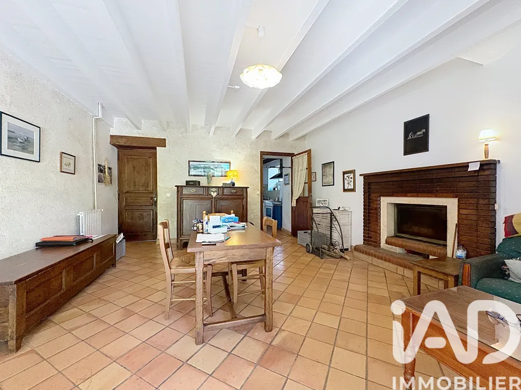 Salle à manger - Maison en Pierre avec Grenier à Epiniac