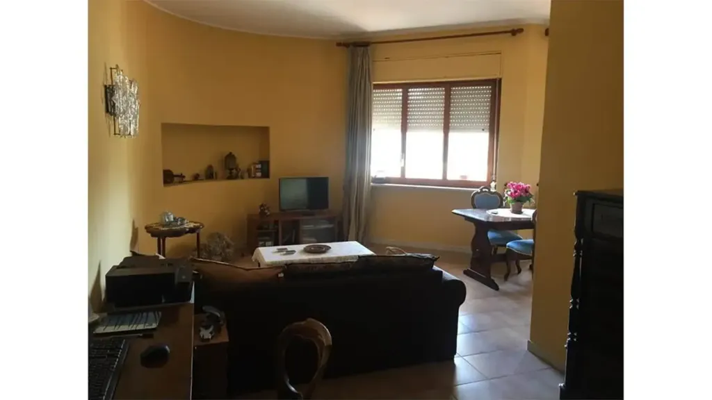 Elutuba - Spacious Apartment in Quiet Area, Siracusa
