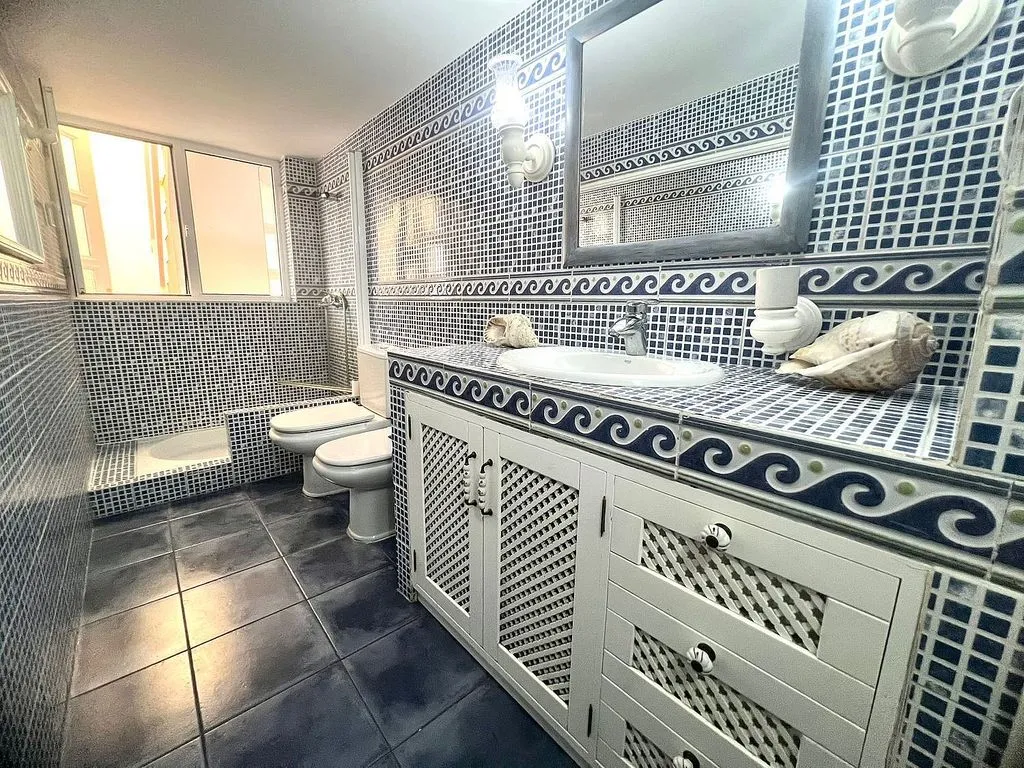 Salles de bain - Duplex Penthouse with Terrace in Las Palmas