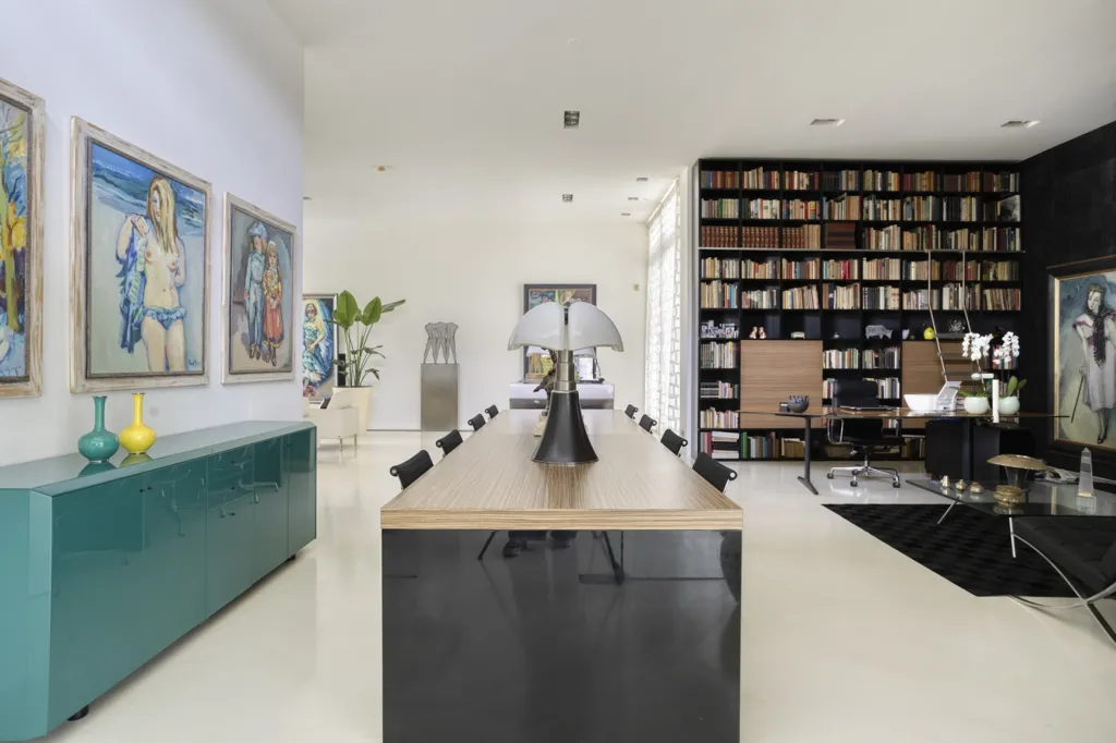 Bureau - Dual Living Villa with Spa in Borne