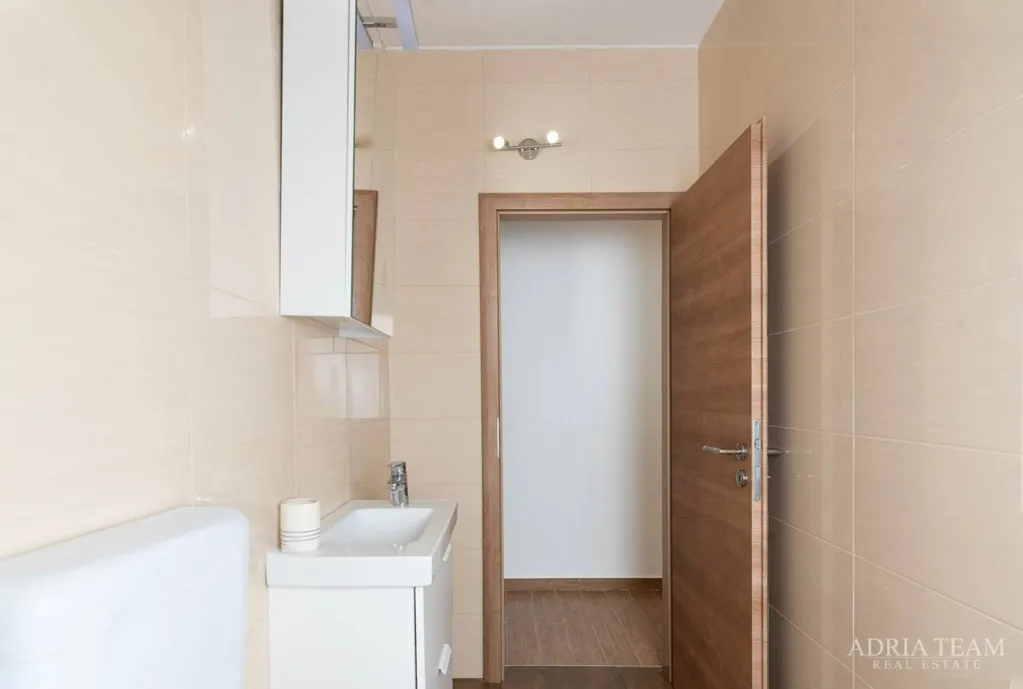 Bagni - Apartment House with Pool in Posedarje