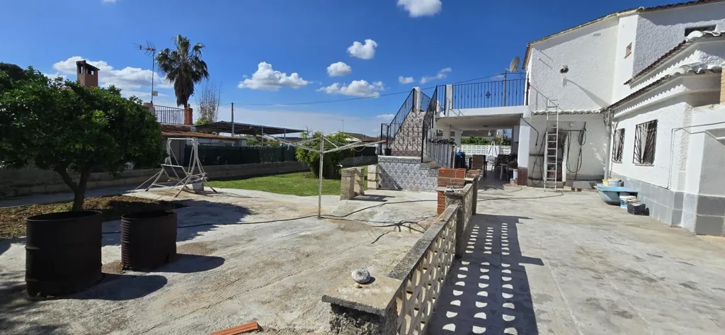 Terrass - Chalet with Private Pool near Llíria