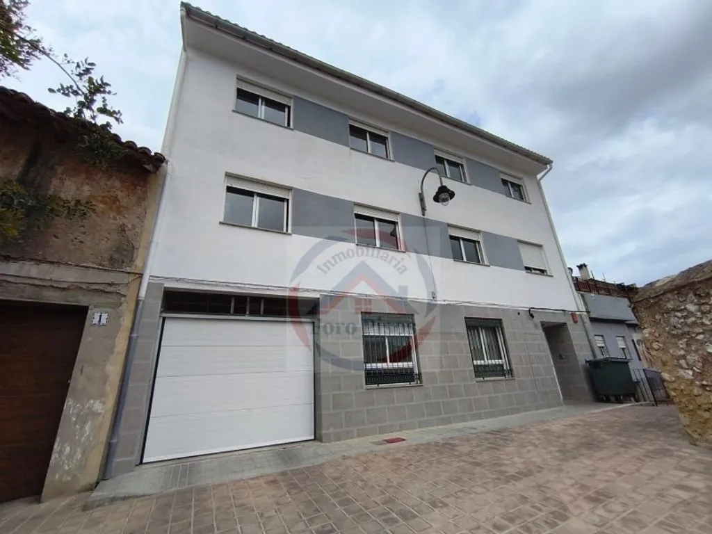 Operational Elderly Care Villa near Xàtiva