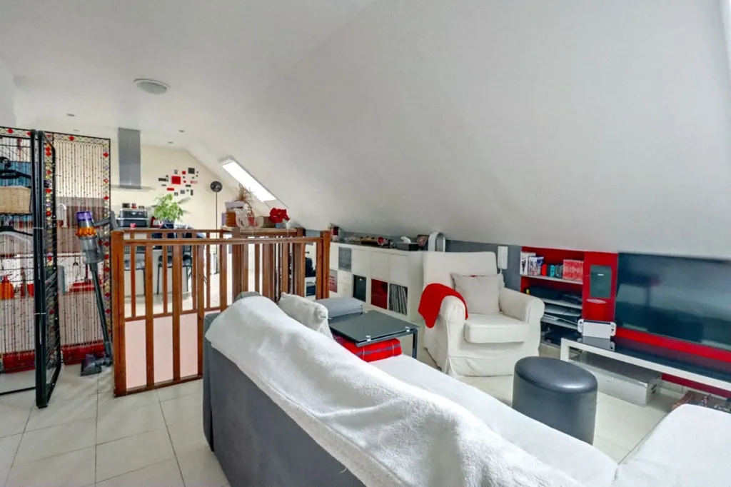 Pièces - Appartement Duplex au Calme à Bagneux