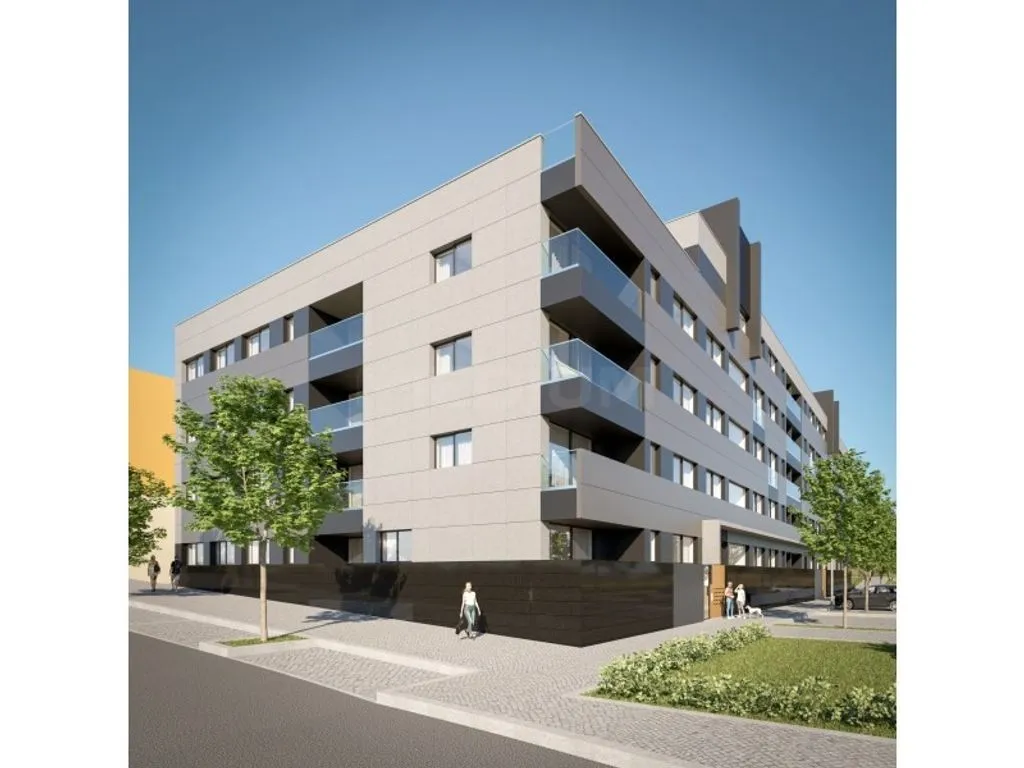 Luxury Apartment with Central Location in Maia
