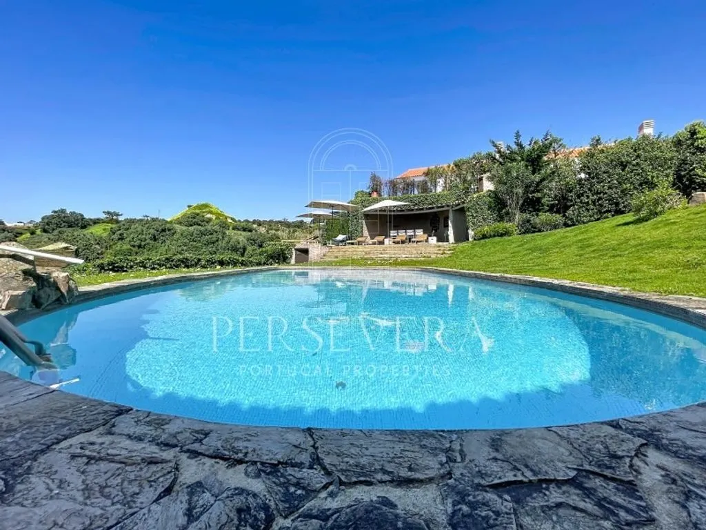 Bassein - Villa with Ocean Views in Biscaia, Cascais