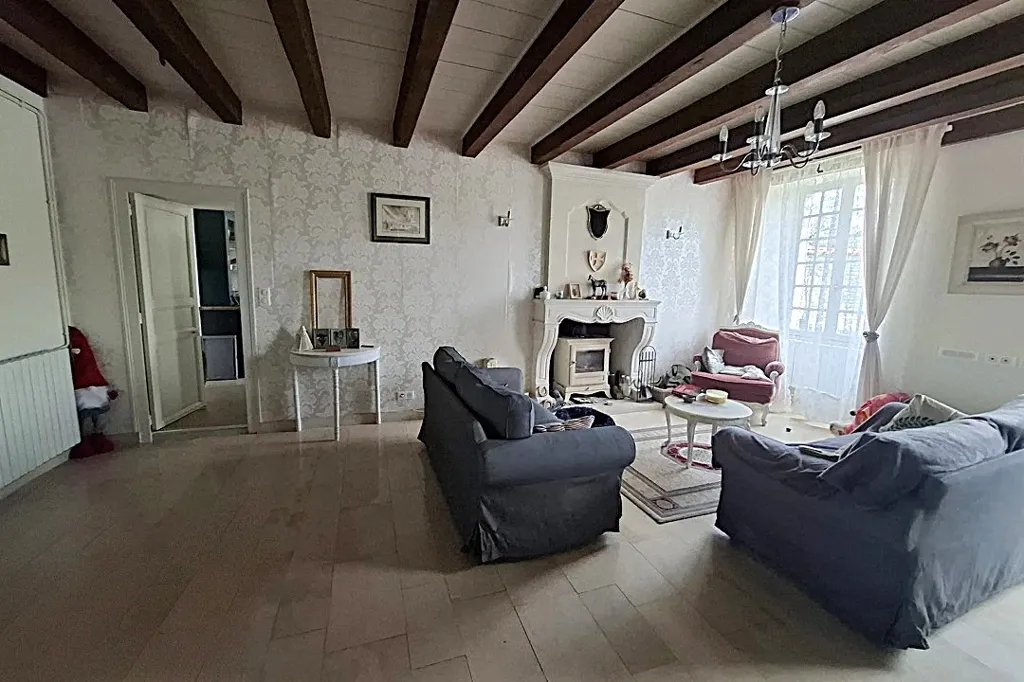 Elutuba - Historic Templar Commandery with Longère in Quiet Setting