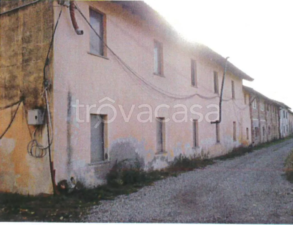 Välivaade - Residential Complex with Balcony in Cameri