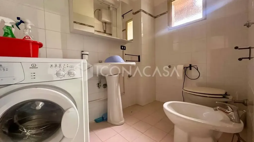 Bathrooms - Spacious Apartment with Balconies in Reggio Calabria