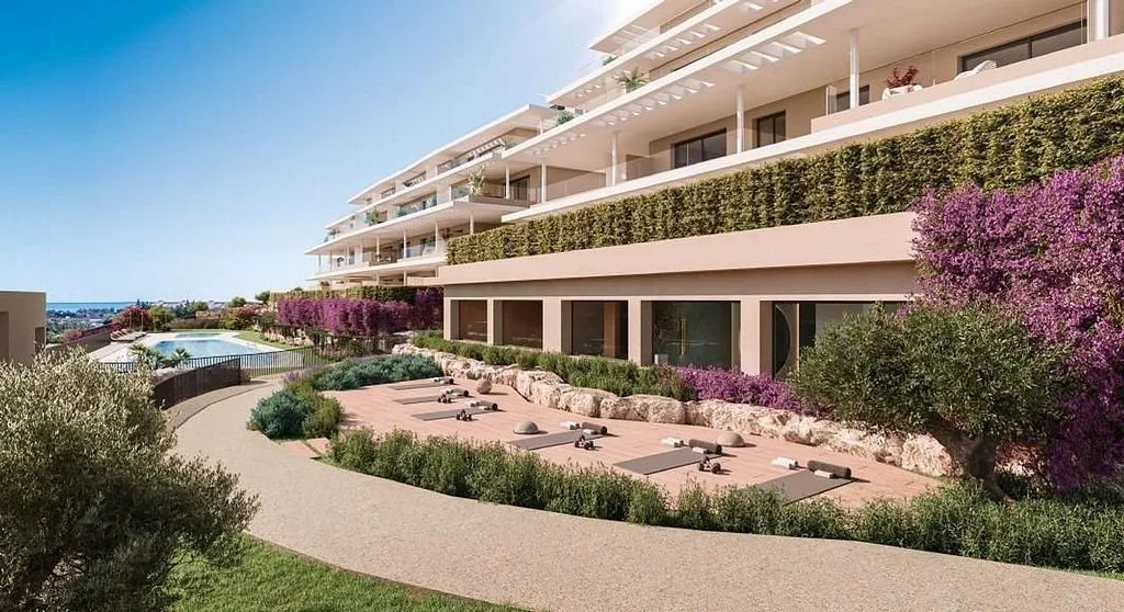 Bassein - Modern Apartment with Pool in Estepona