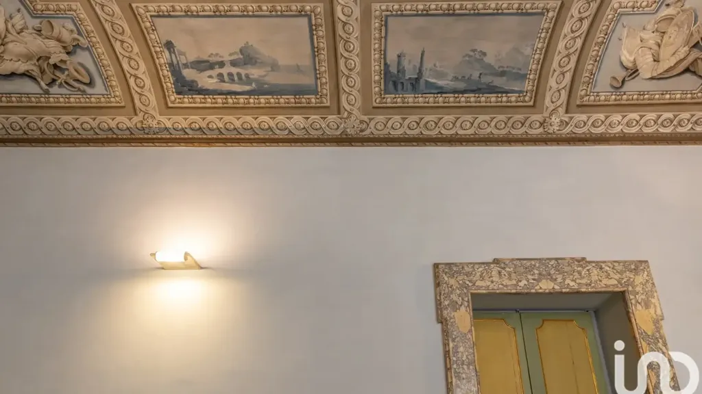 Pièces - Historic Apartment with Artwork in Ancona