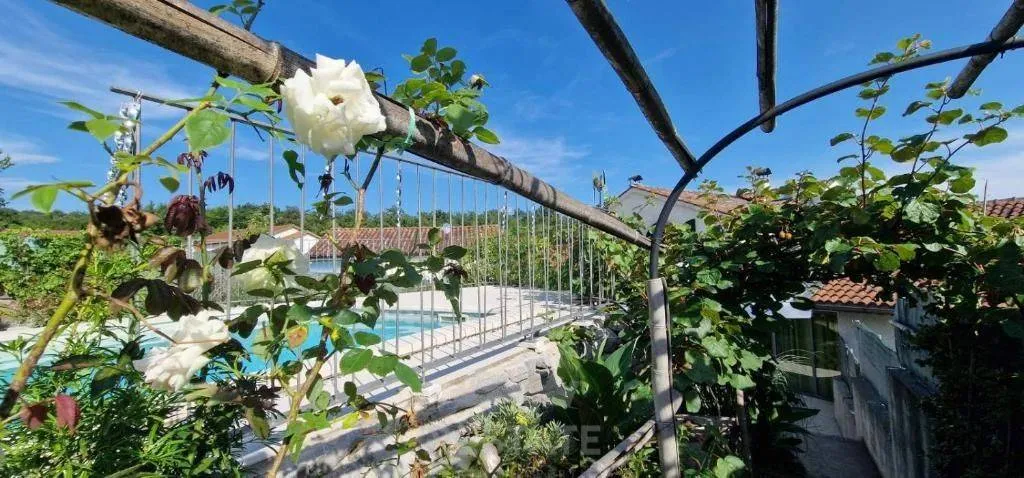 Giardino - House with Pool in Matulji