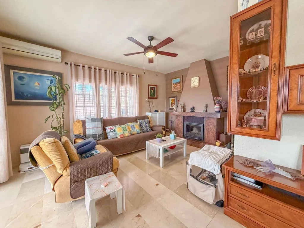 Séjour - Luxury House with Pool in Castellbisbal