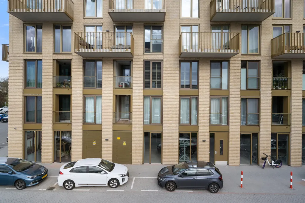 Välivaade - Newly Built Portiekflat with Loggia in Rotterdam
