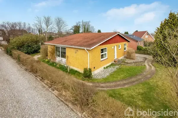 Exterior - Villa with Garden in Agerskov