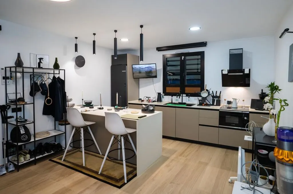 Cuisine - Luxury Villa with Pool in Torremolinos