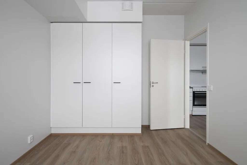 Toad - New Apartment with Glazed Balcony in Espoo