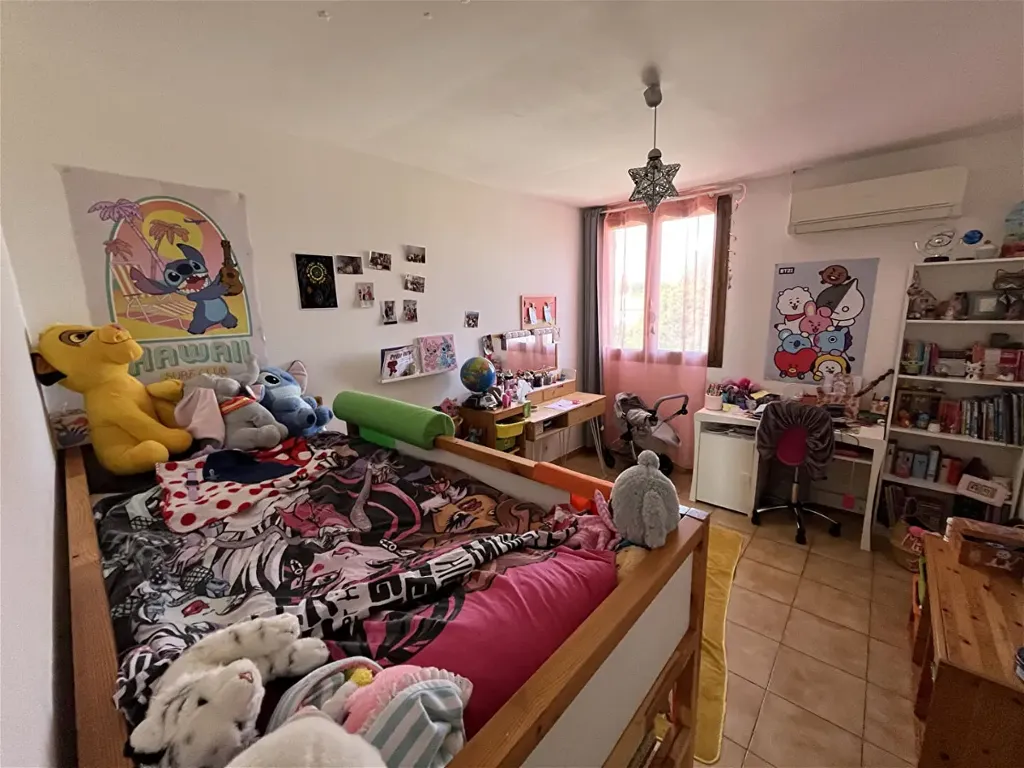 Maison 4 pièces à Eyguieres
