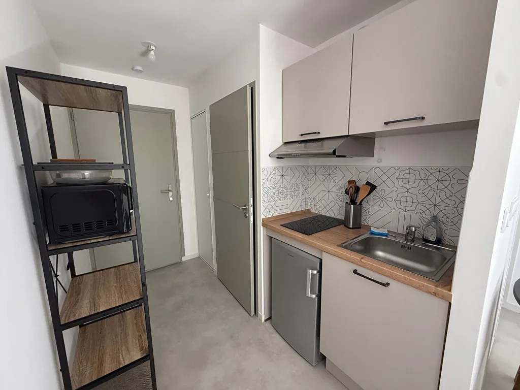 Köök - Furnished Studio Flat near Universities in Troyes