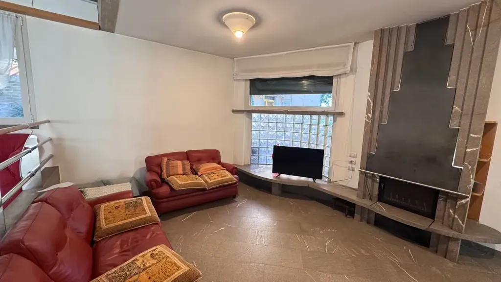 Elutuba - Rustic Villa with Private Garden in Castelfidardo