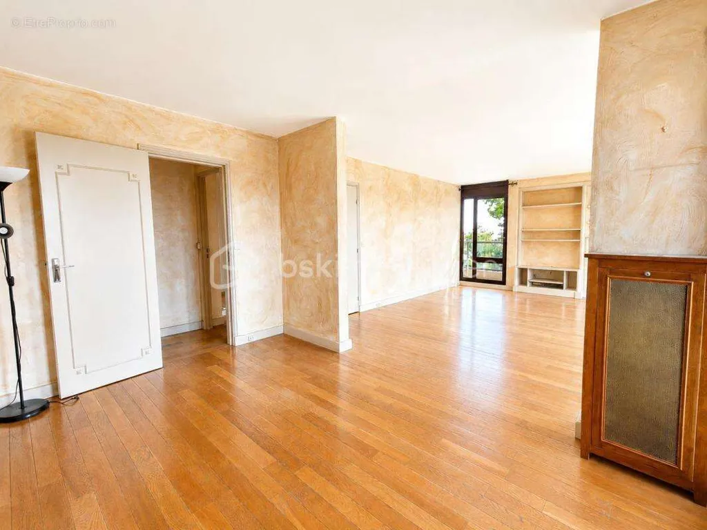 Séjour - Appartement Familial avec Terrasse et Parking au Parc de Diane