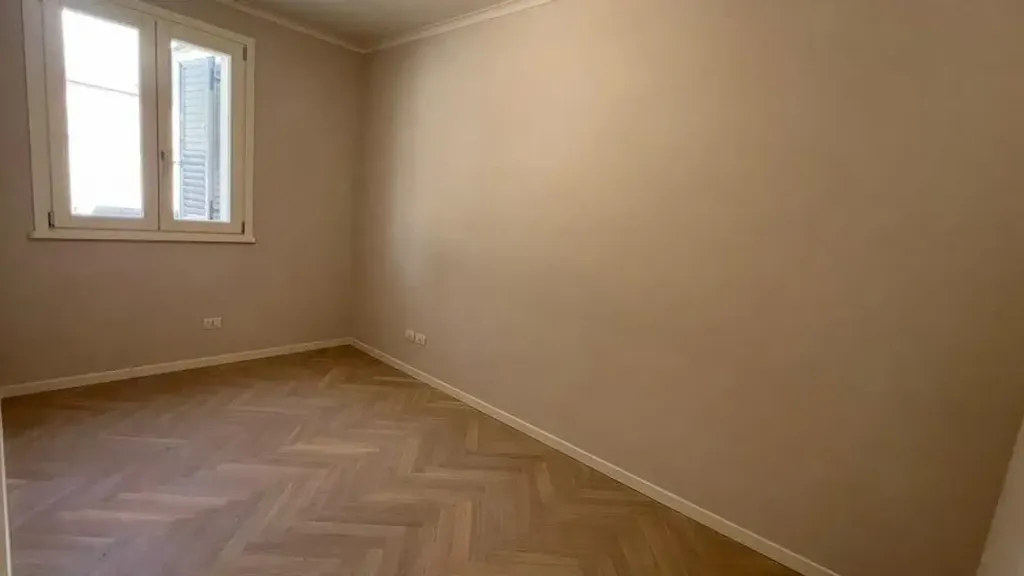Pièces - Prestigious Apartment with Extensive Outdoor Space in Empoli