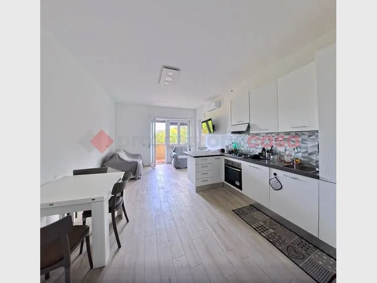 Kitchen - Ristruttured Apartment with Balconies in Rome