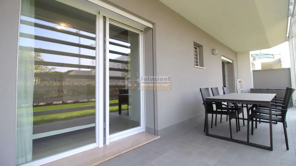 Terrass - Twin-Unit with Pool in Jesolo
