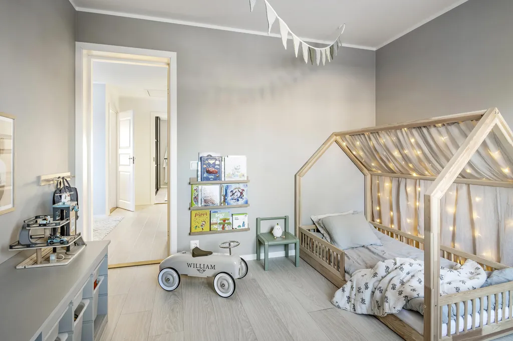 Bedrooms - Modern Bostadsrätt with Corner Location in Arboga