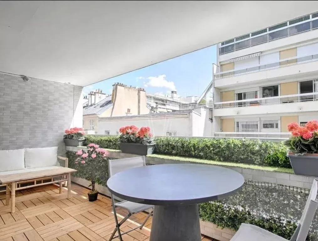 Terrazza - Luxury Flat with South Terrace in Paris