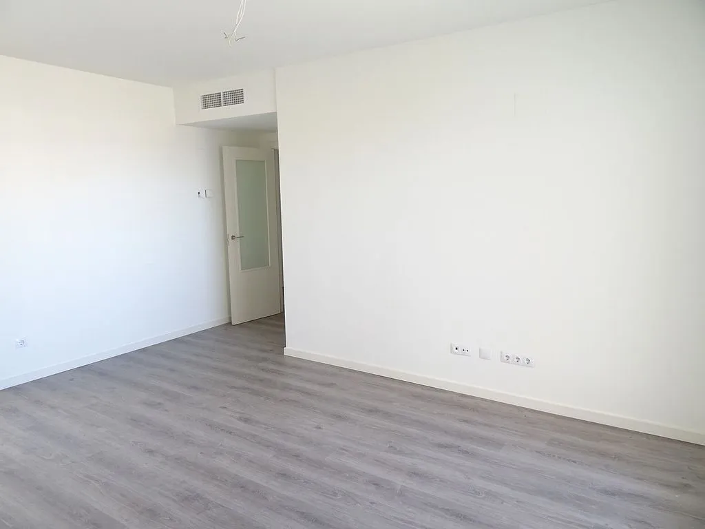 Toad - Apartment with Pool in New Tres Cantos